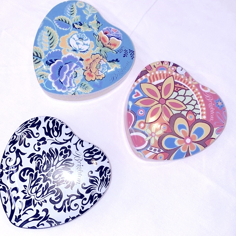 Brighton heart tins-3